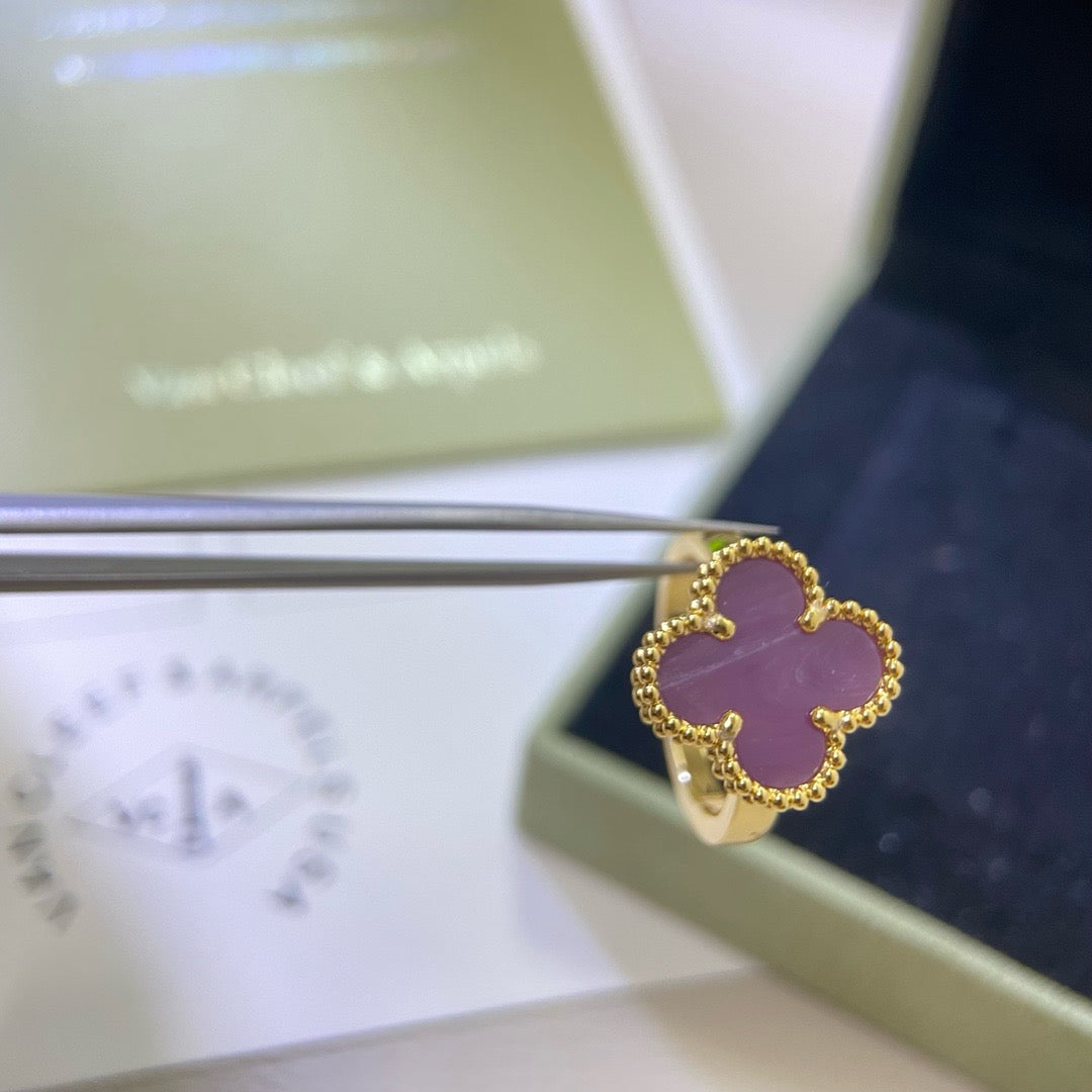 CLOVER  PURPLE VIOLET RING