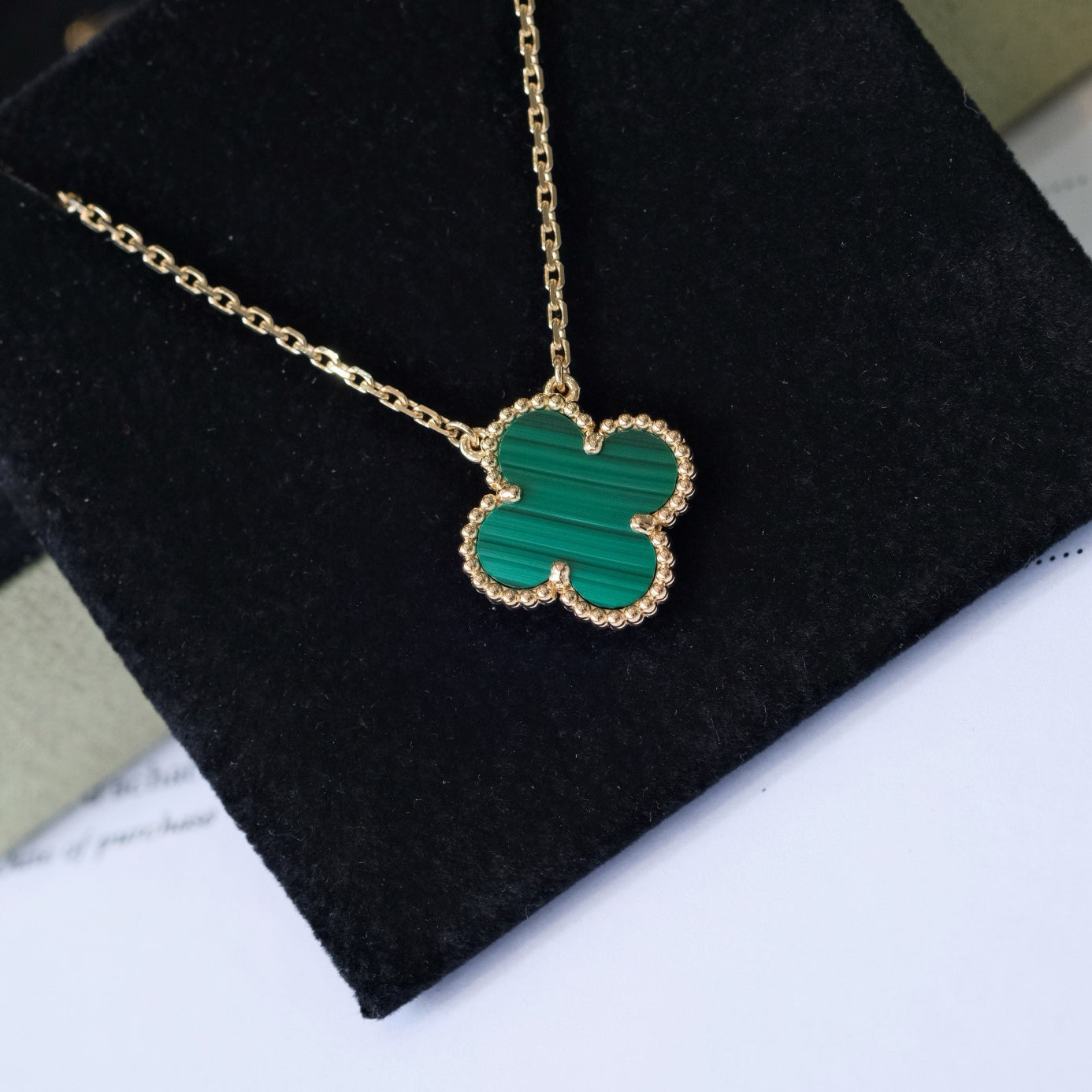 Collier Fleur Simple 15 MM MALACHITE TRÈFLE
