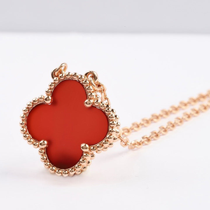 COLLIER FLEUR UNIQUE CORNALINE TRÈFLE 15 MM