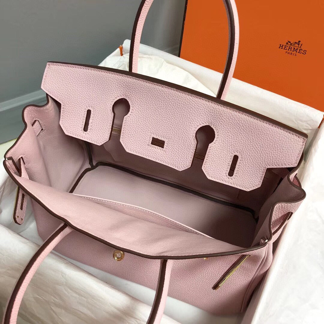 Sac HM Birkin 30 cm en cuir Togo rose et accessoires dorés