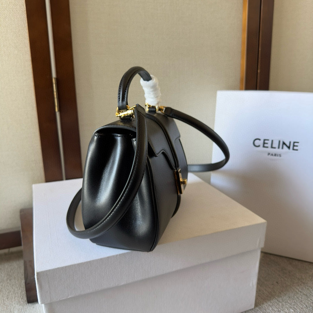 MINI SAC 16 18CM EN CUIR DE VEAU SATINÉ NOIR