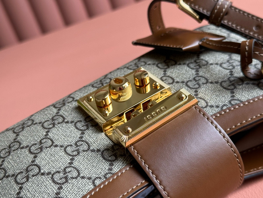 Petit sac bandoulière GG Supreme Cadenas 26 cm