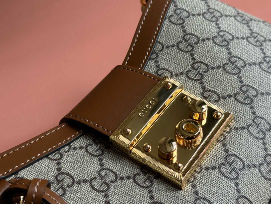 Petit sac bandoulière GG Supreme Cadenas 26 cm