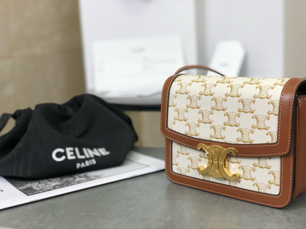 TEEN TRIOMPHE 18.5 WHITE MONOGRAM CANVAS TAN CALFSKIN