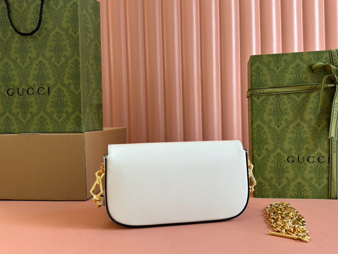 GG HORSEBIT 1955 PETIT SAC À BANDOULIÈRE 24 CM EN CUIR DE VEAU BLANC