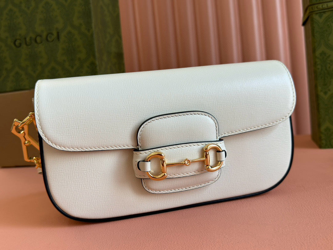 GG HORSEBIT 1955 PETIT SAC À BANDOULIÈRE 24 CM EN CUIR DE VEAU BLANC