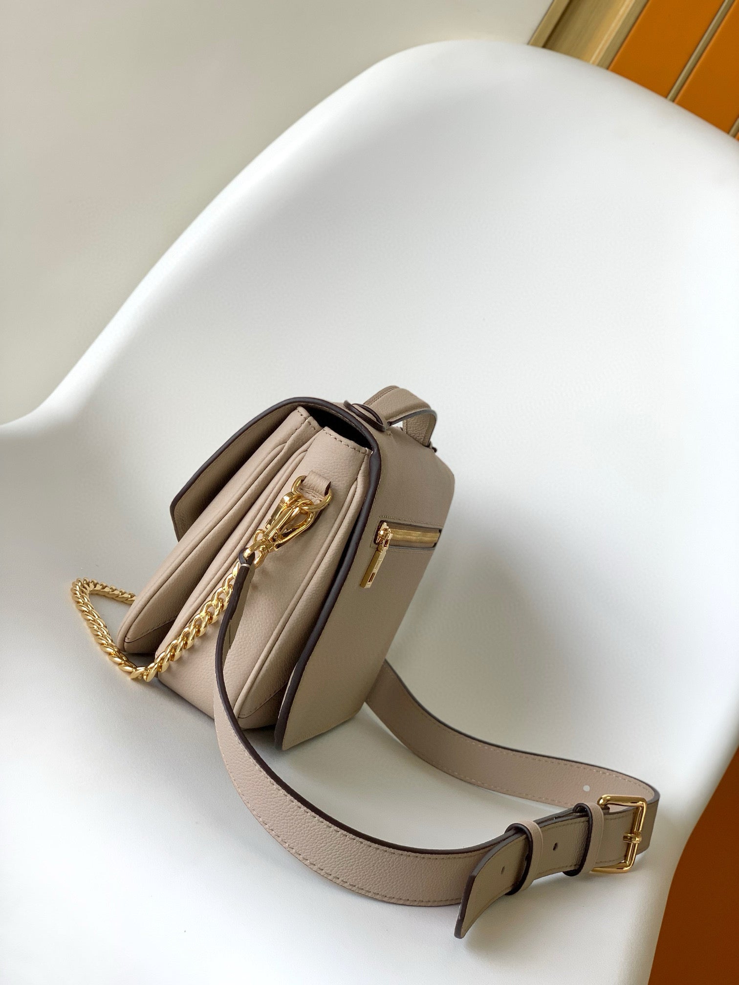OXFORD LOCKME 22CM CUIR DE VEAU GREIGE 