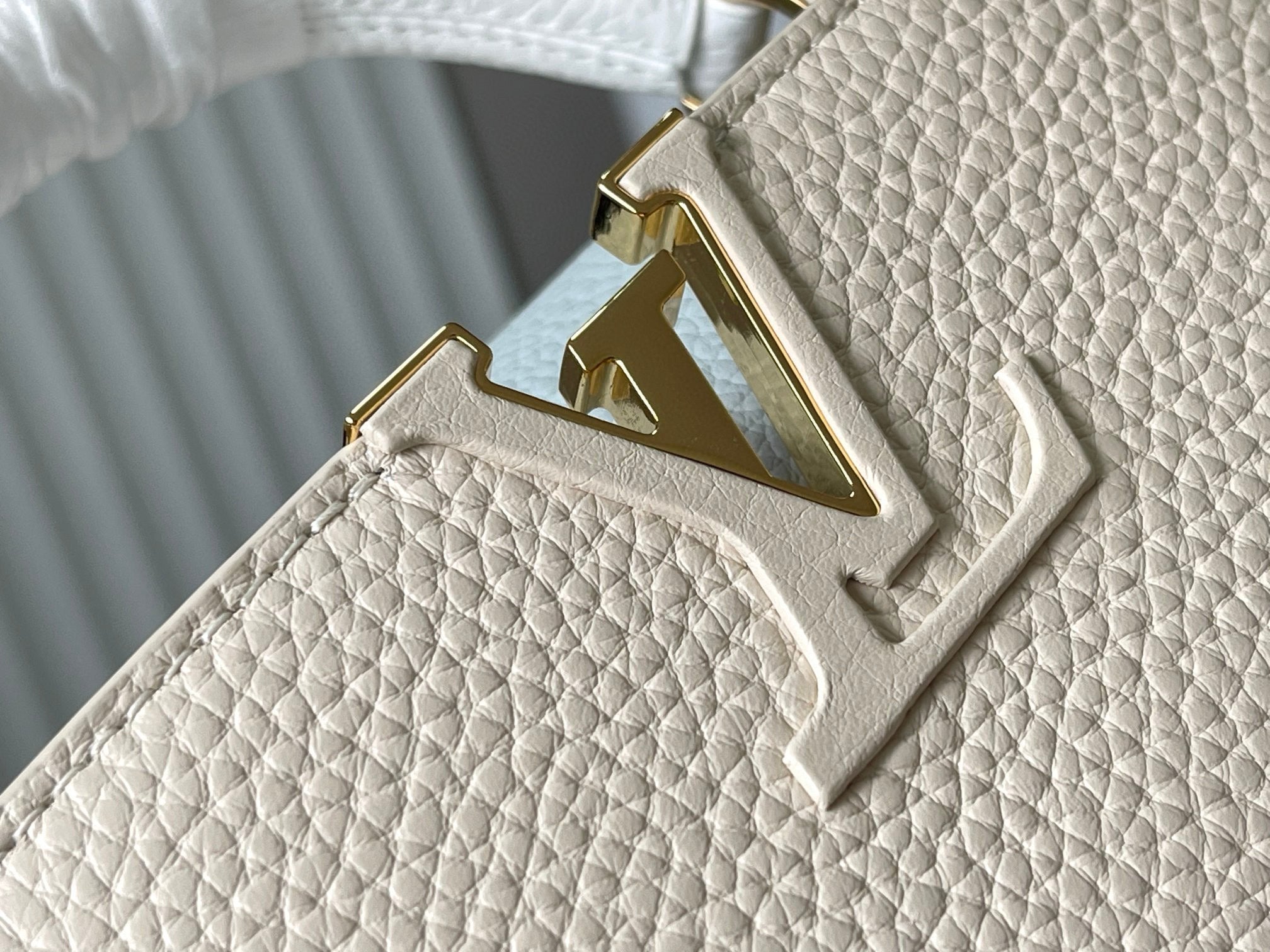 CAPUCINES MINI 21 CRÈME BLEU NUAGE TAURILLON QUINCAILLERIE OR