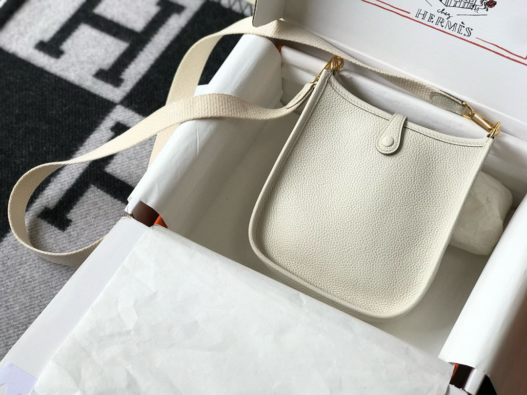 SAC TOGO HM EVELYNE 18 BLANC LAITEUX