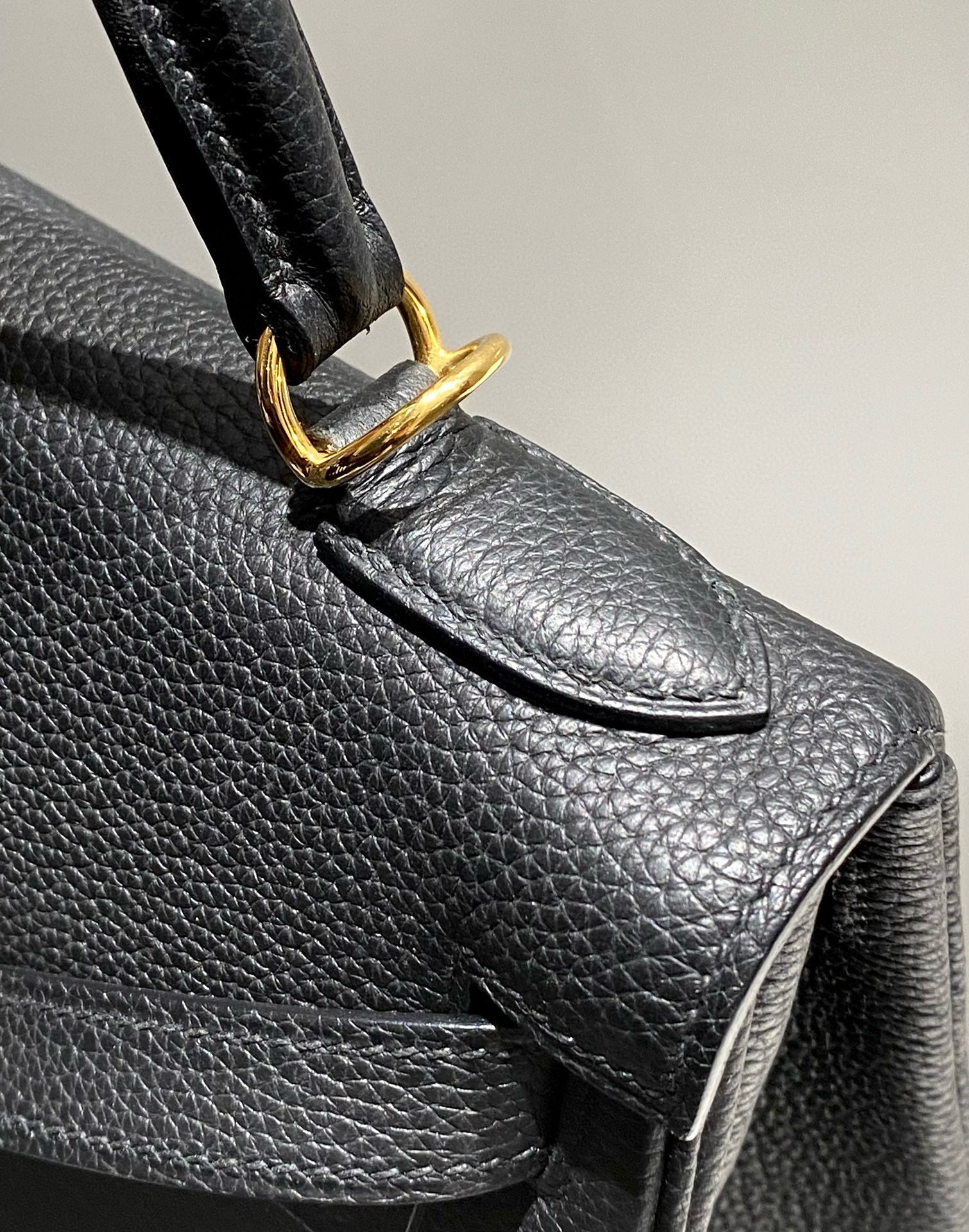 HM KELLY 25CM NOIR TOGO QUINCAILLERIE OR