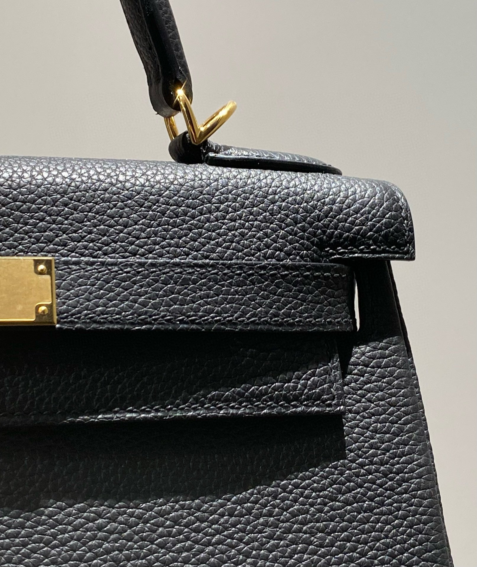 HM KELLY 25CM NOIR TOGO QUINCAILLERIE OR