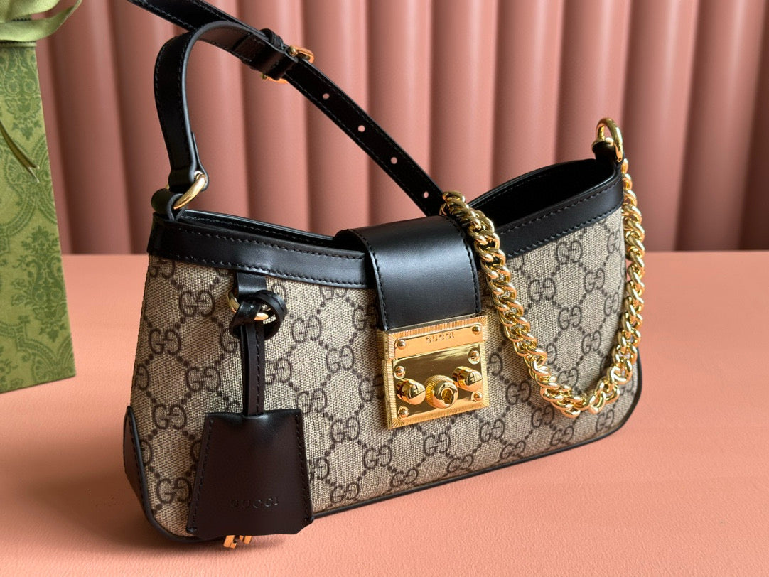 Cadenas GG petit format 24 toile beige cuir de veau noir