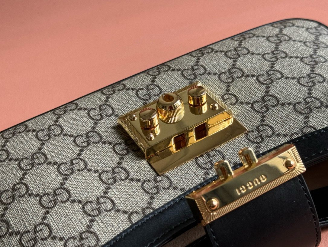 Cadenas GG petit format 24 toile beige cuir de veau noir