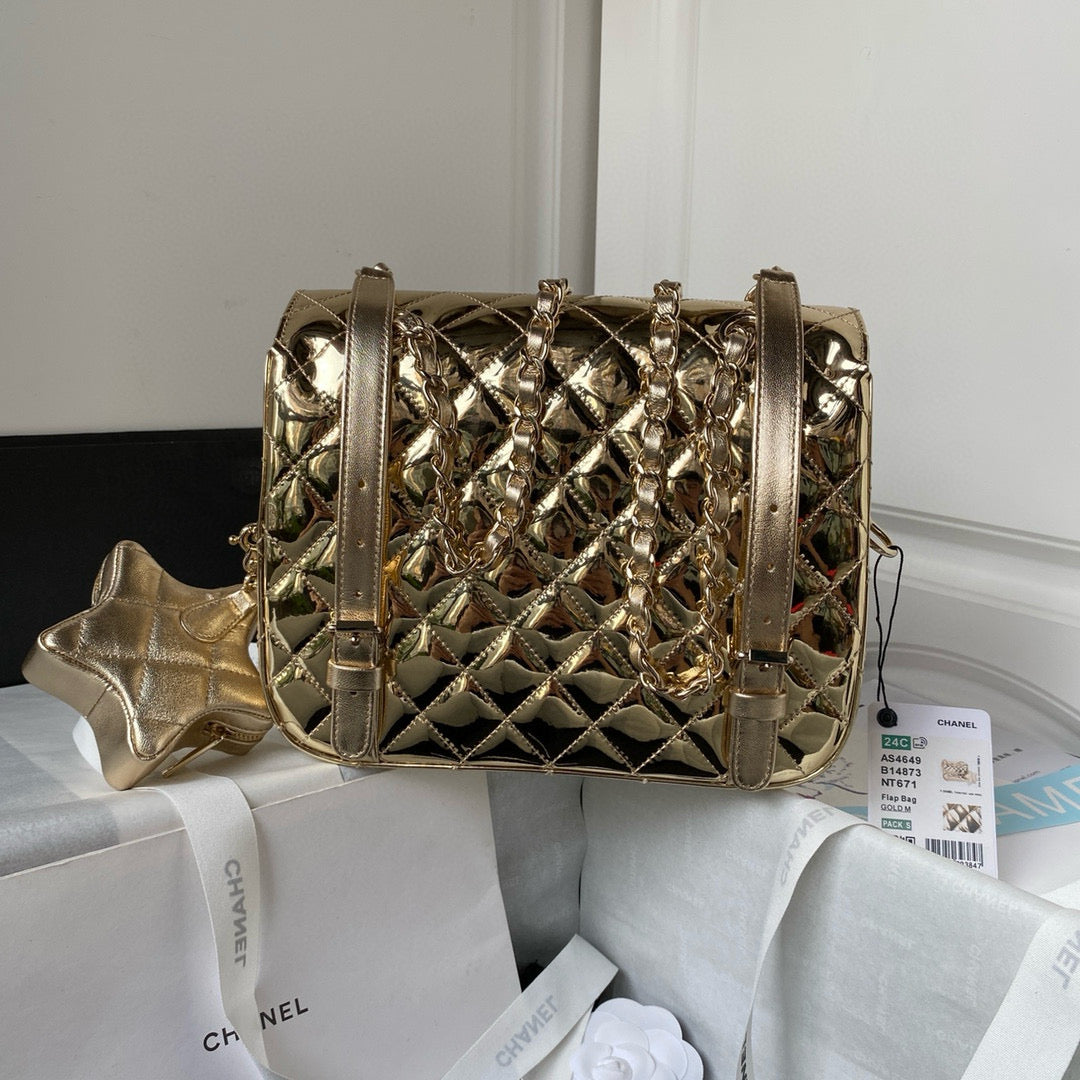 CC LARGE BACKPACK 31CM GOLD PATENT CALFSKIN GOLD HARDWARE