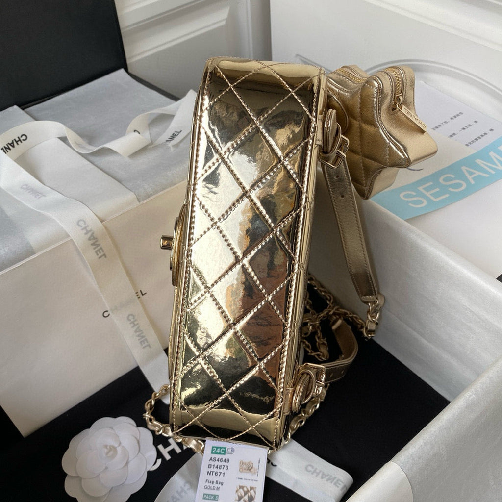 CC LARGE BACKPACK 31CM GOLD PATENT CALFSKIN GOLD HARDWARE