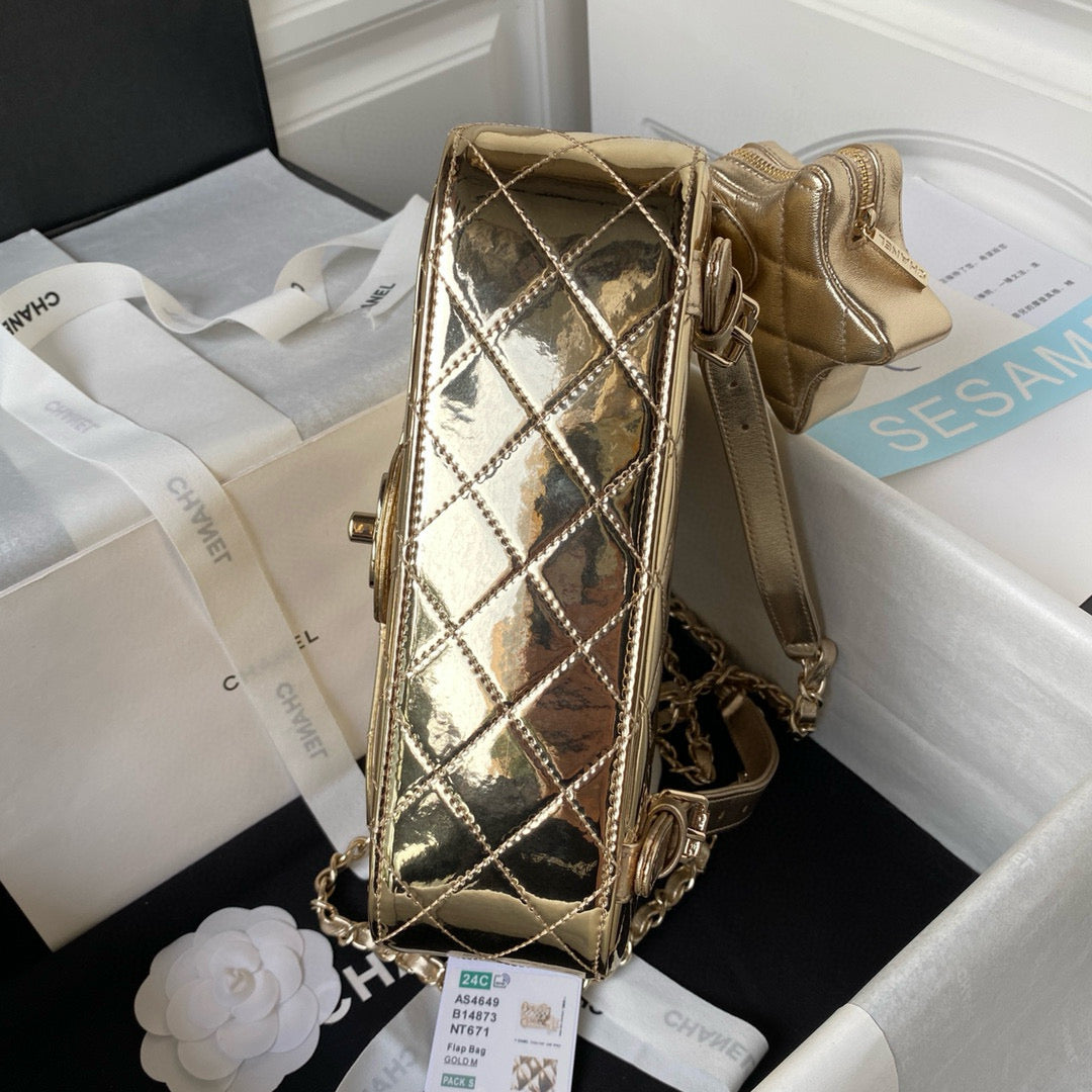 CC LARGE BACKPACK 31CM GOLD PATENT CALFSKIN GOLD HARDWARE