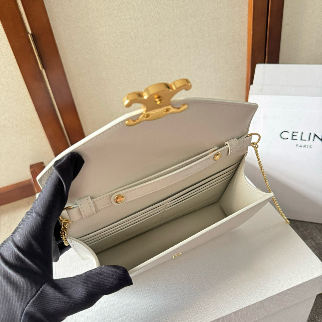 CUIR TRIOMPHE WOC 19.5CM WHITE CALFSKIN GHW