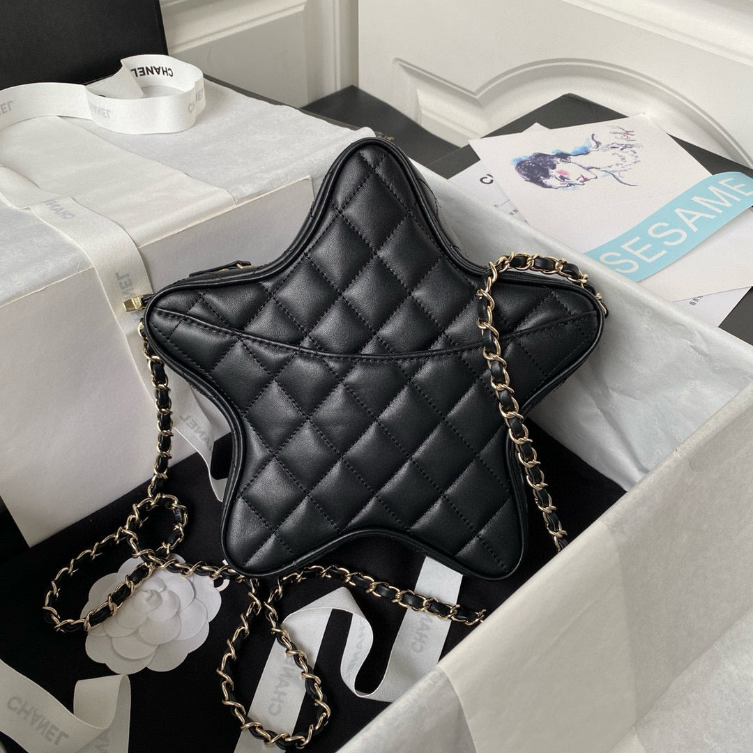 SAC STAR 24C 22,5 CM EN CUIR DE VEAU NOIR QUINCAILLERIE DORÉ 