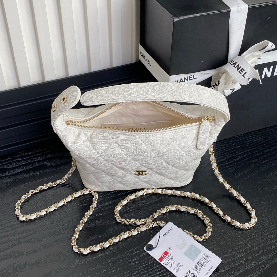 Sac Hobo CC 25C 21,5 cm avec poignée supérieure en cuir de veau grainé blanc