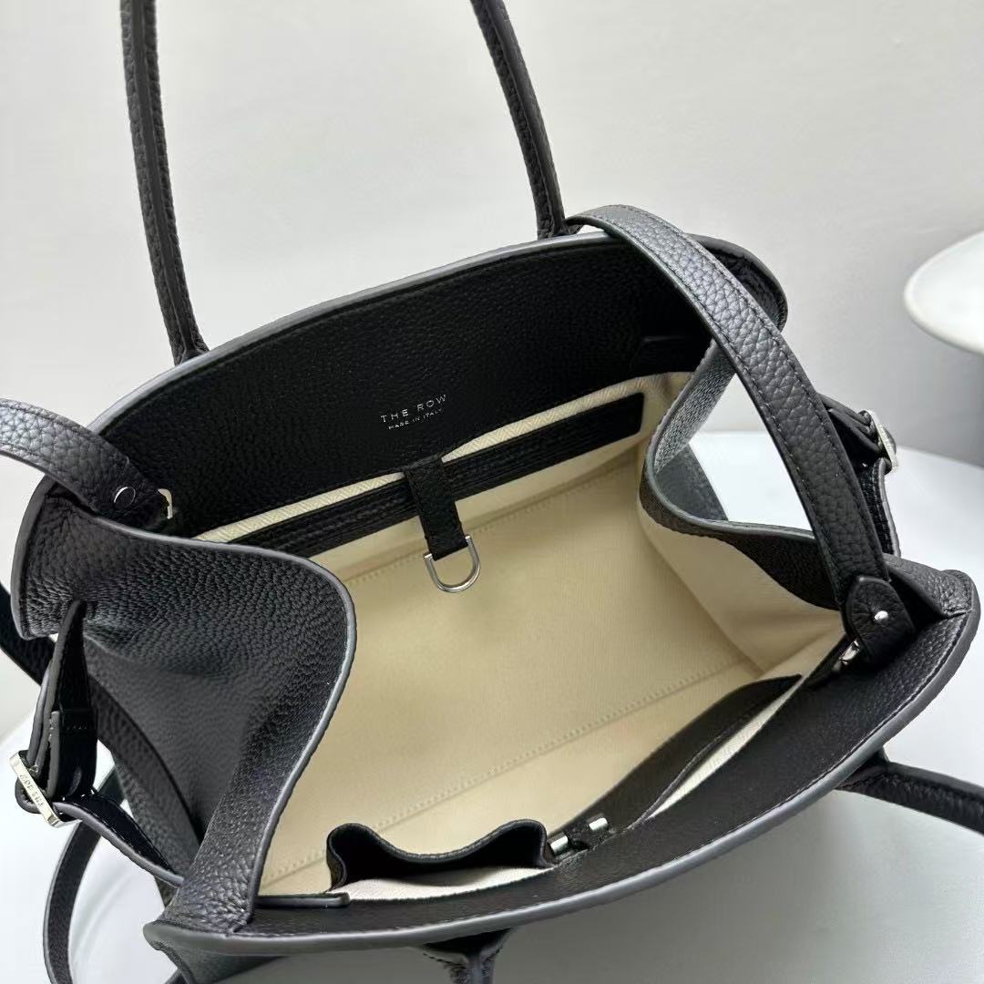 THE ROW MARGAUX 32CM CUIR DE VEAU GRAINÉ NOIR