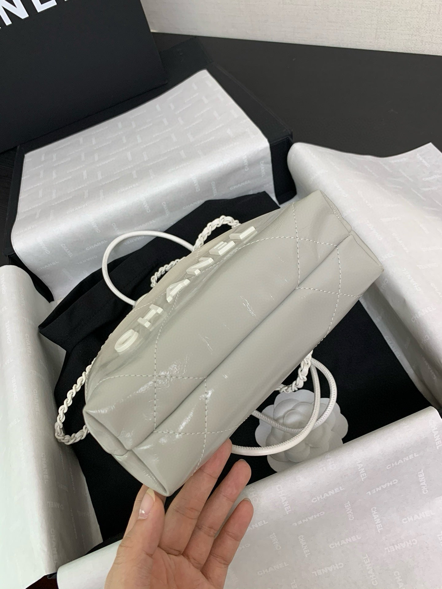 CC MINI 22 HOBO BAG WHITE GREY LAMBSKIN