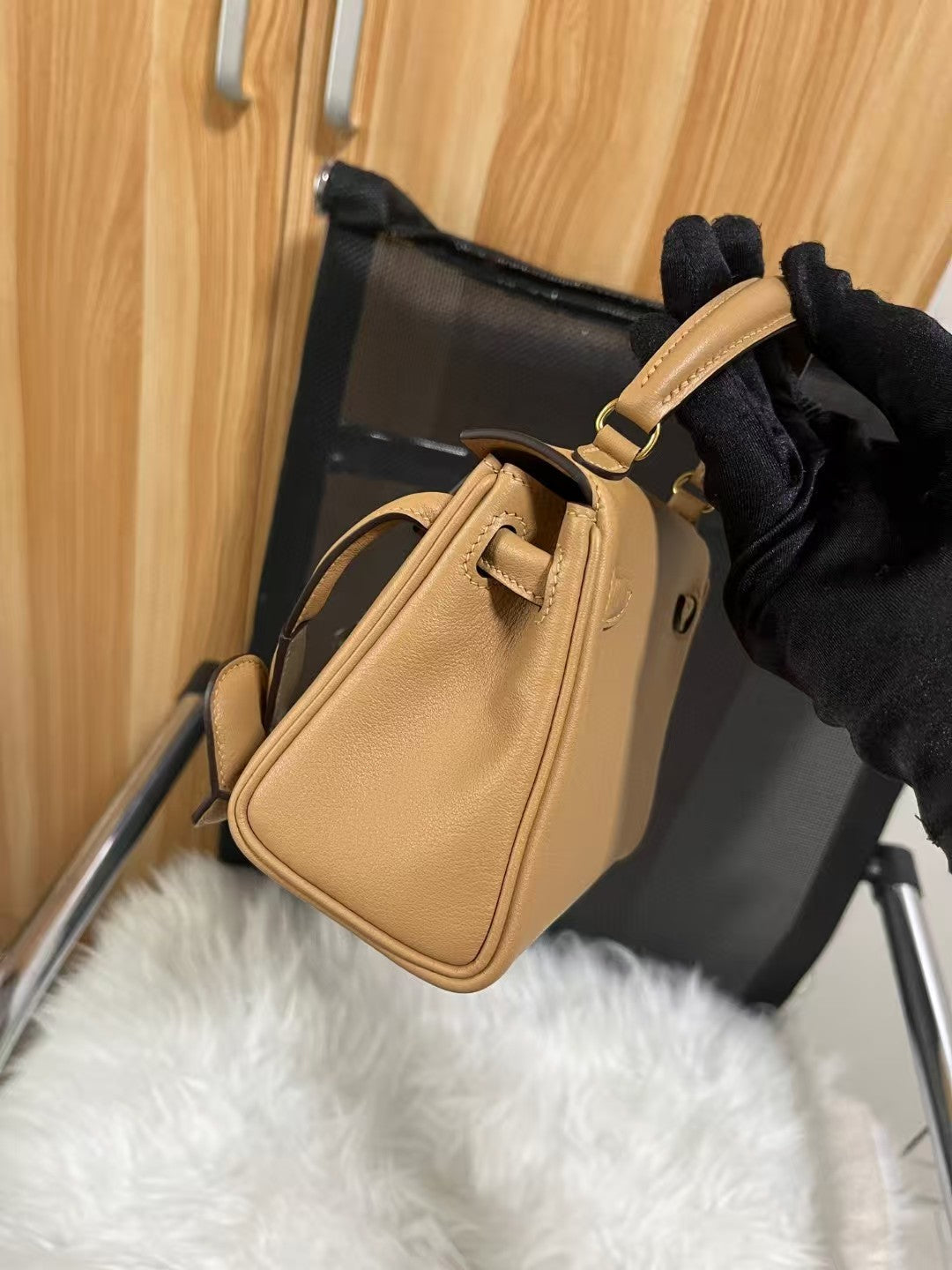 POUPÉE HM KELLY 16CM CUIR GULLIVER DORÉ