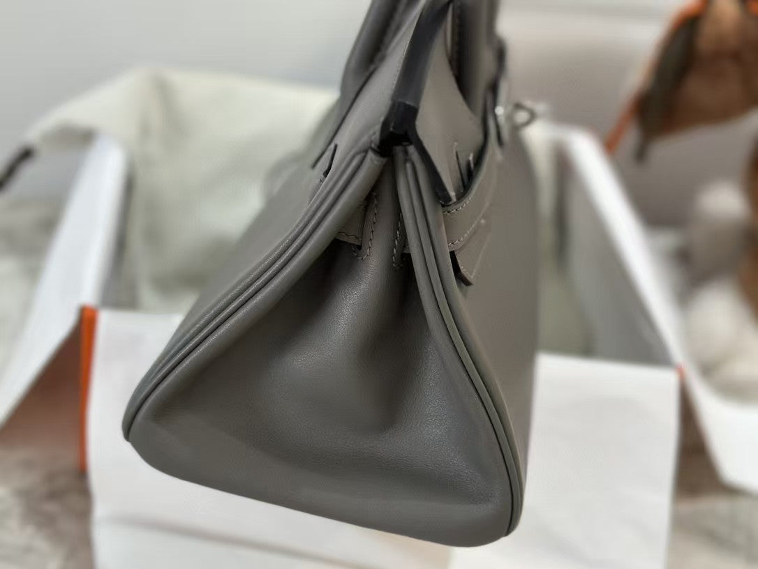 SAC À BANDOULIÈRE HM BIRKIN 29 CM EN CUIR DE VEAU GRIS FER QUINCAILLERIE ARGENTÉE
