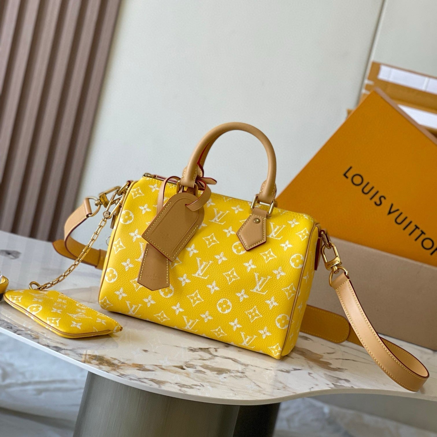 SPEEDY P9 BANDOULIÈRE 25CM CUIR DE VEAU JAUNE