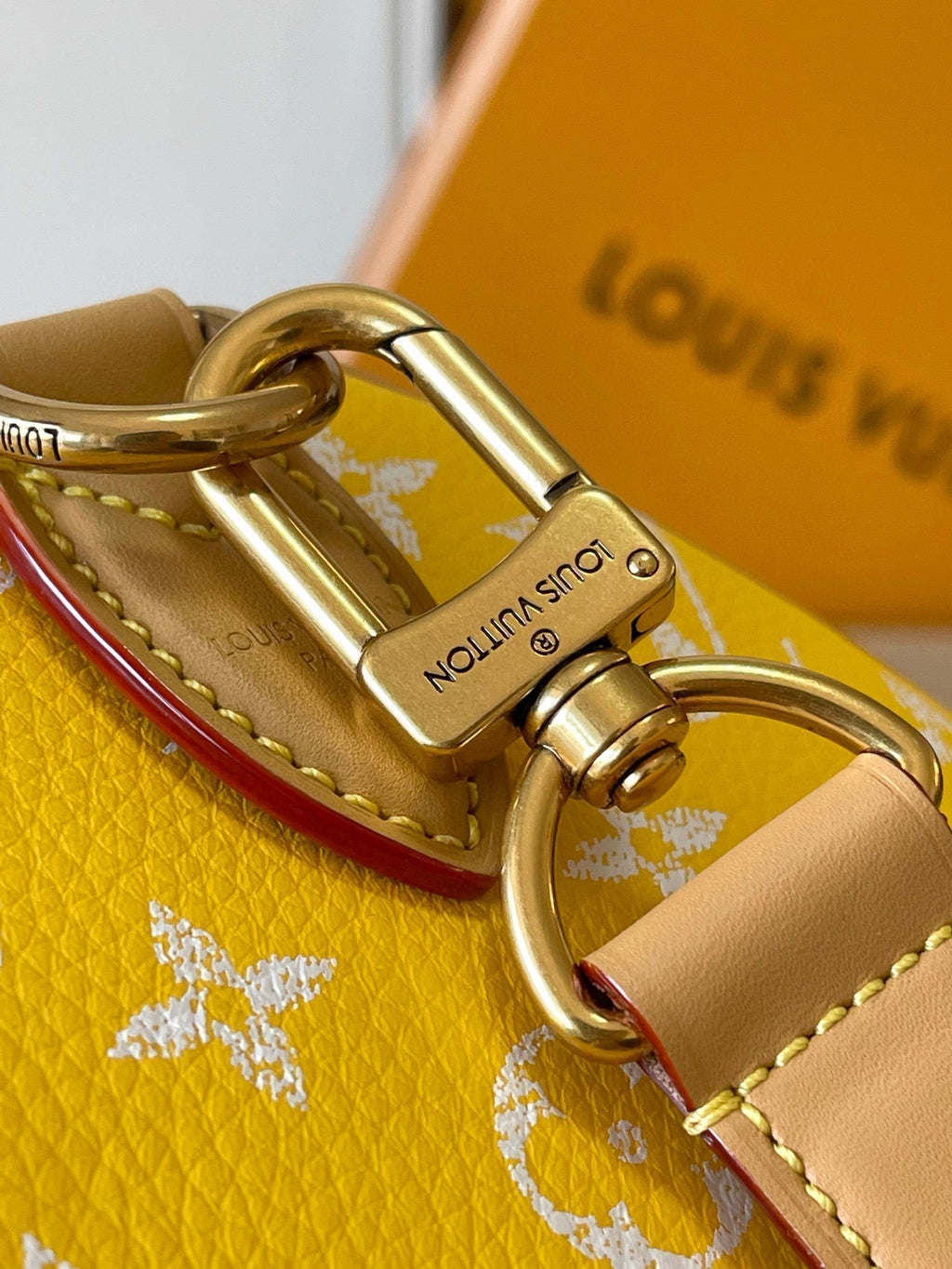 SPEEDY P9 BANDOULIÈRE 25CM CUIR DE VEAU JAUNE