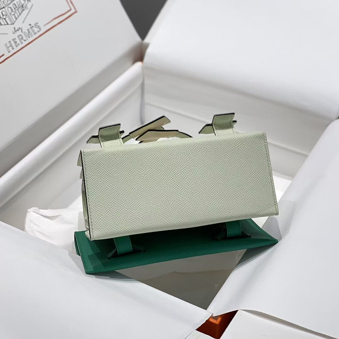 Poupée HM Kelly Picto 18 cm en cuir Gulliver menthe