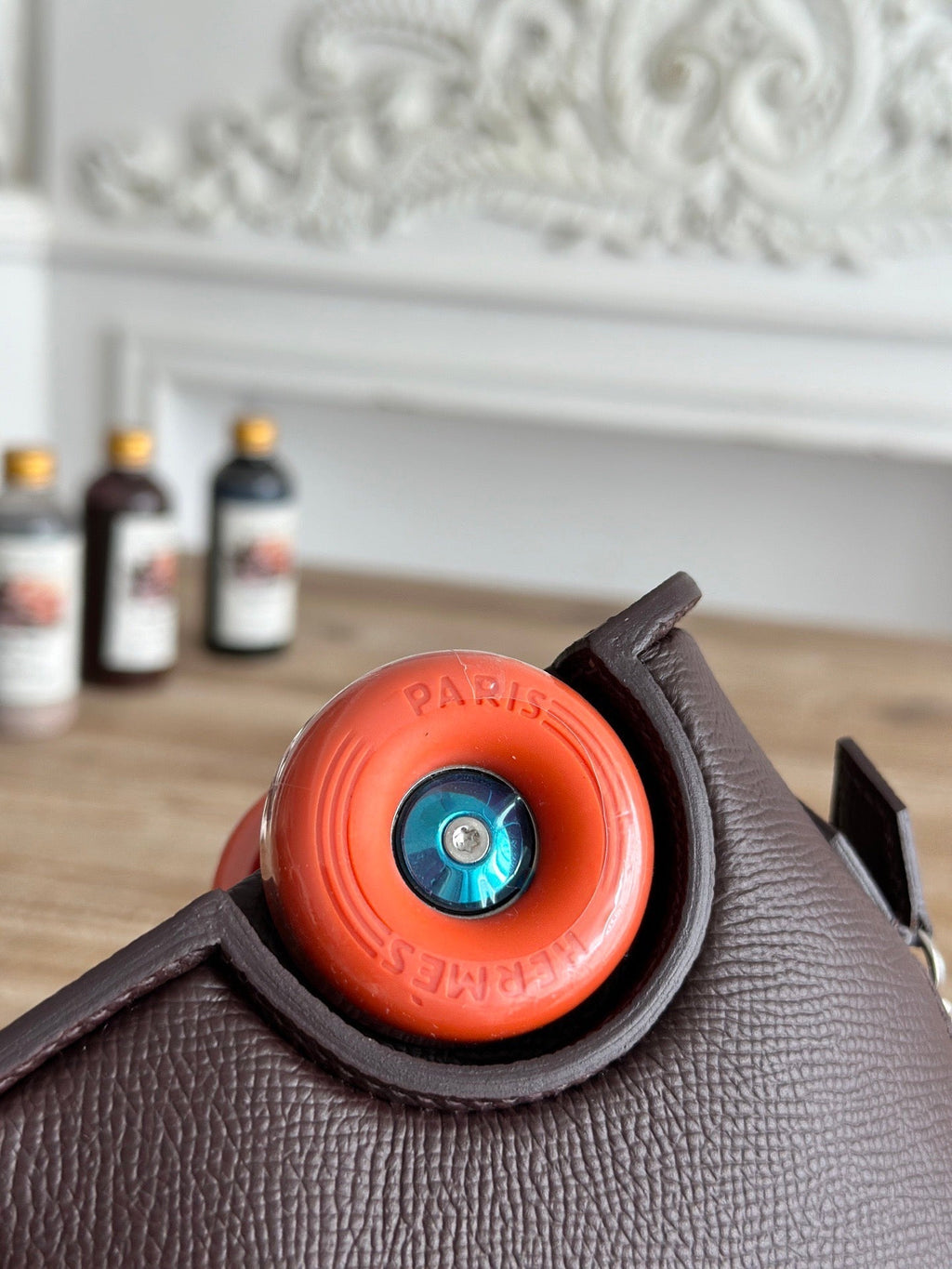 HM BOLIDE MINI 19CM CUIR EPSOM BORDEAUX SUR ROUES ORANGE