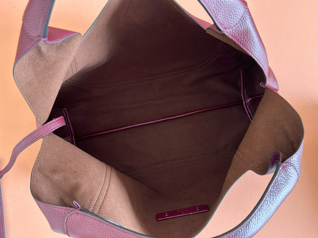 GG SOFTBIT SHOULDER BAG 46CM BURGUNDY GRAINED CALFSKIN GOLD HARDWARE