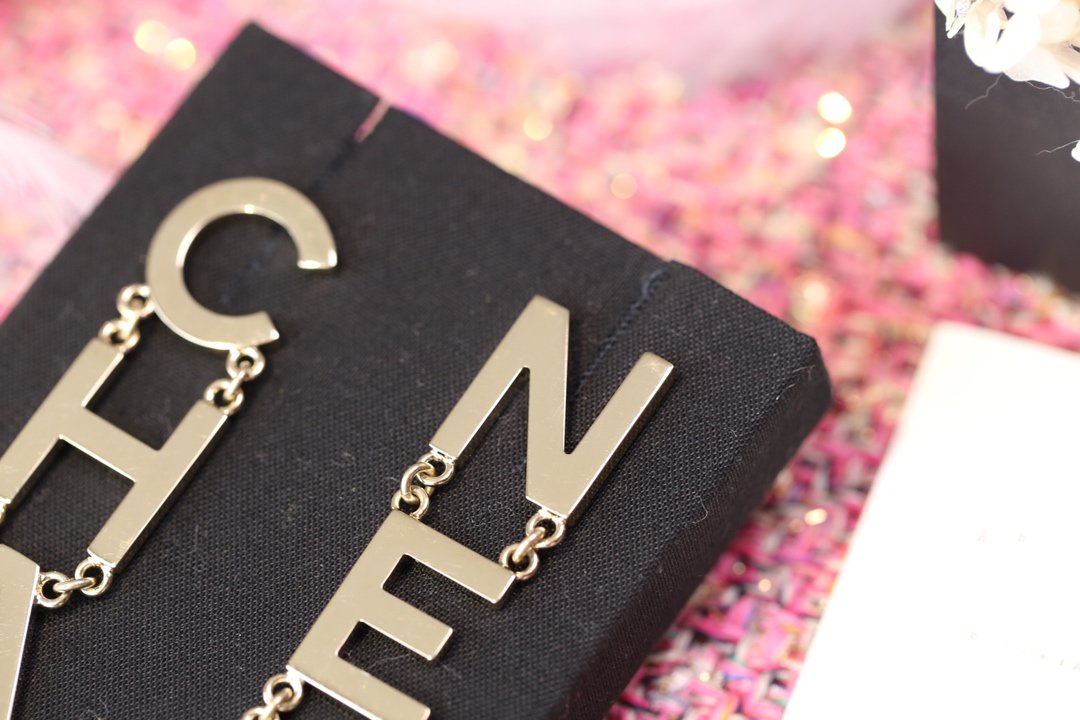 CC ROSE GOLD EARRINGS