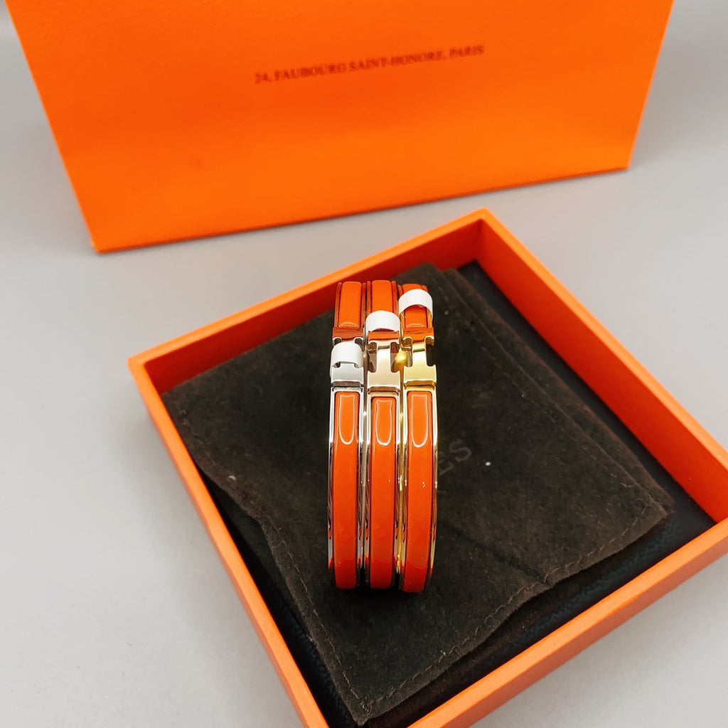 クラシック HM クリック レッド 8mm エナメルブレスレット