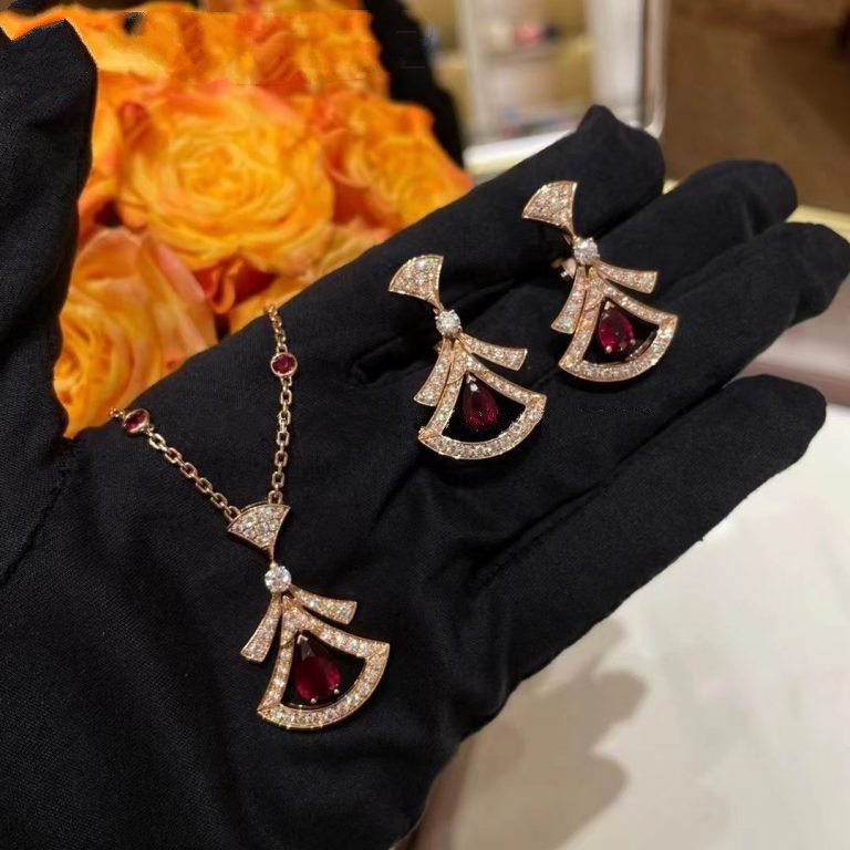 DREAM NECKLACE CARNELIAN DIAMOND ROSE GOLD