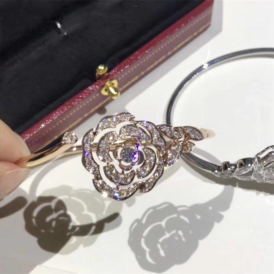 BOUTON DE CAMELIA BRACELET ROSE GOLD DIAMOND
