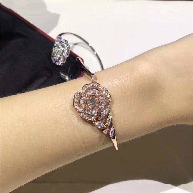 BOUTON DE CAMELIA BRACELET ROSE GOLD DIAMOND