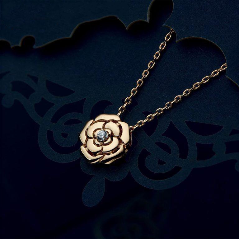 EXTRAIT DE CAMELIA NECKLACE ROSE GOLD DIAMOND