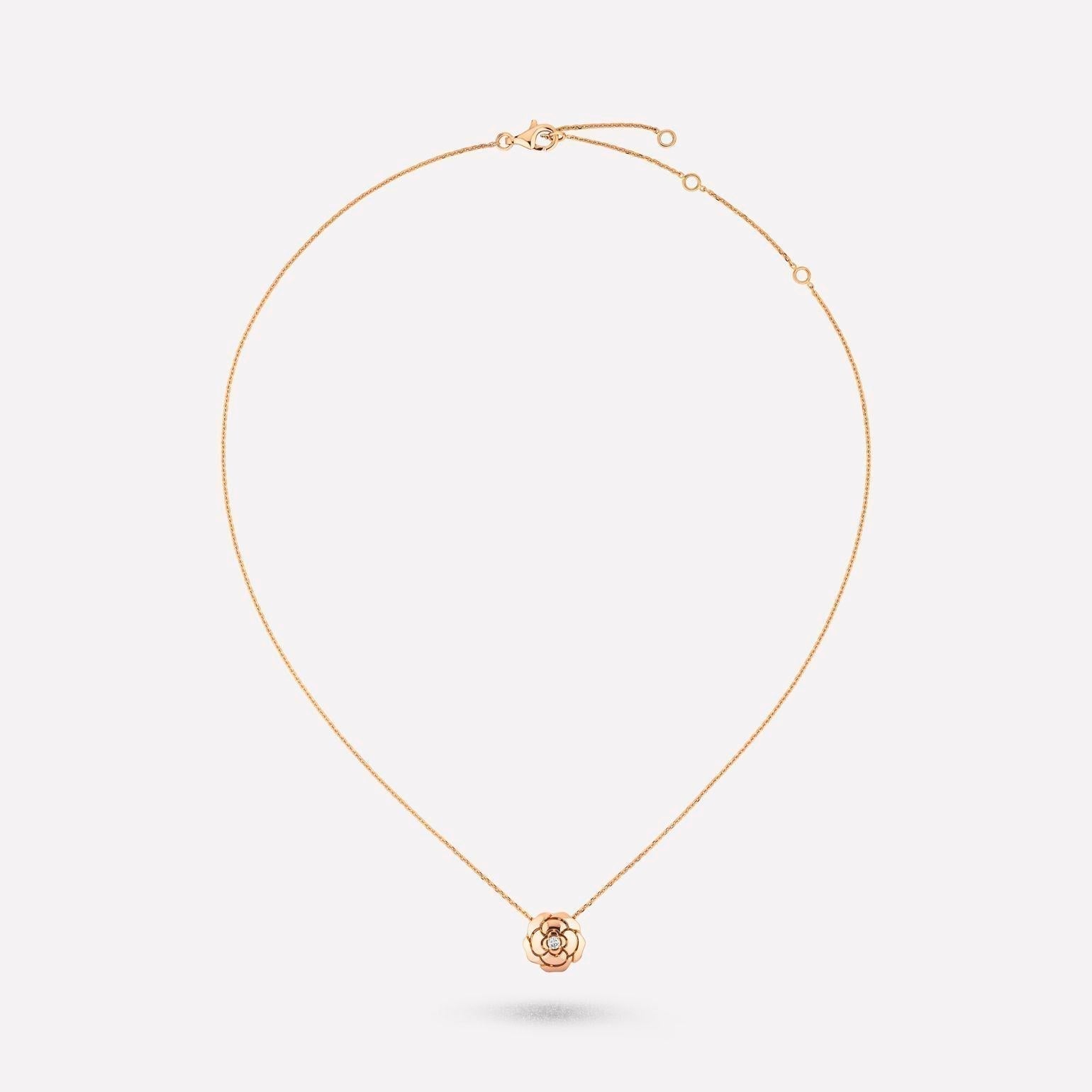 EXTRAIT DE CAMELIA NECKLACE ROSE GOLD DIAMOND