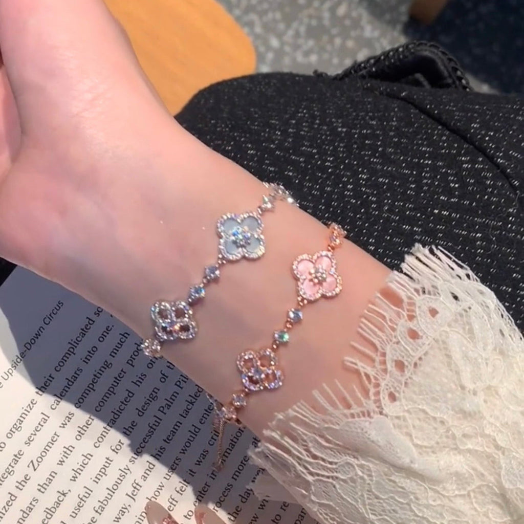 CLOVER 5 MOTIF PINK BLUE RED WHITE BRACELET
