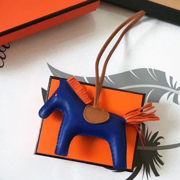 Bijou de sac HM Rodeo Horse en cuir bleu camargue/orange