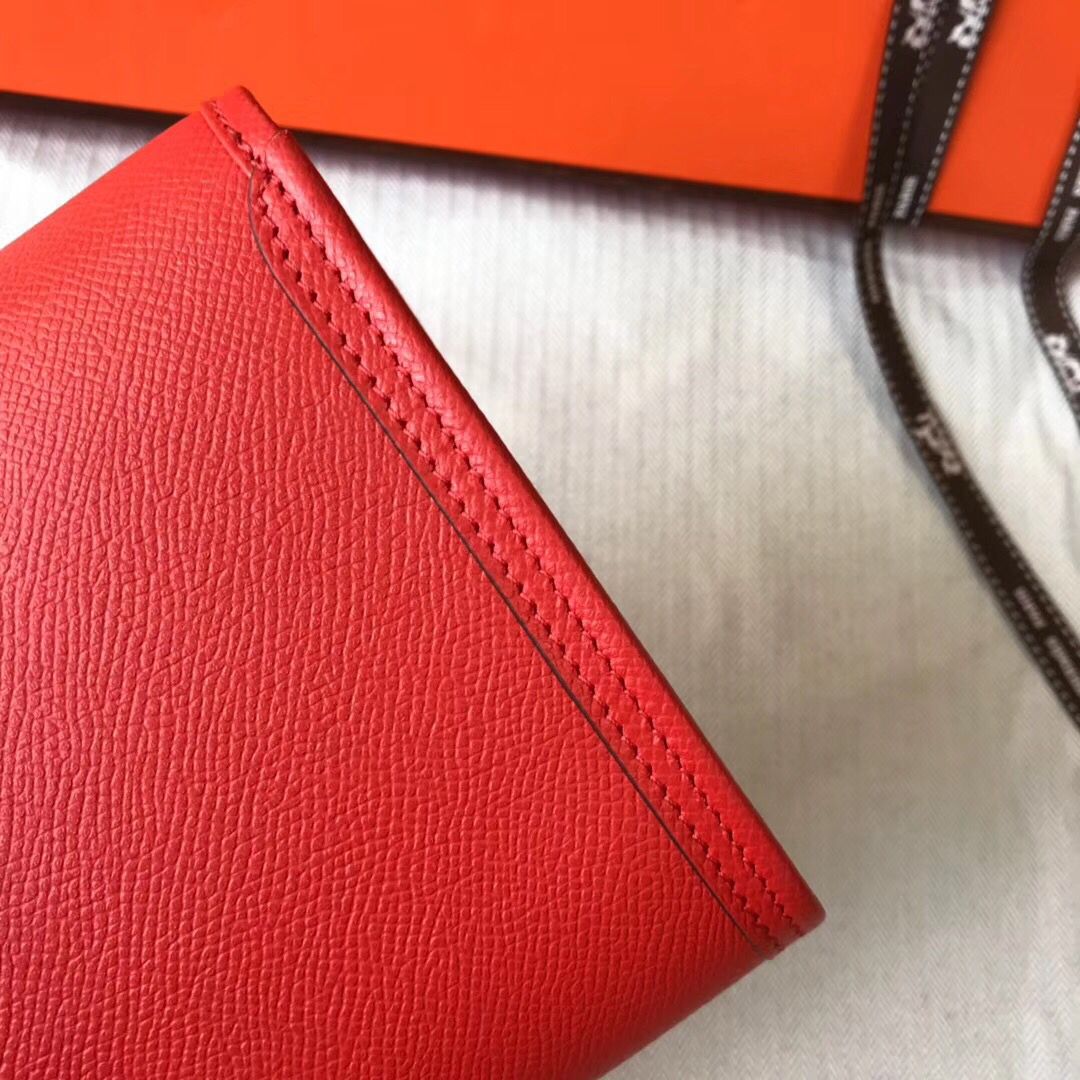 Pochette Hermès Jige Elan 29 en cuir EPSOM rouge