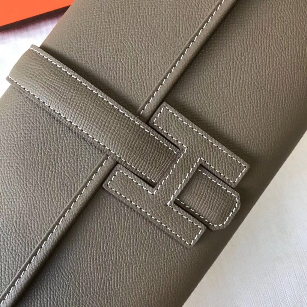 HERMES JIGE ELAN 29 CLUTCH IN TAUPE GREY EPSOM LEATHER