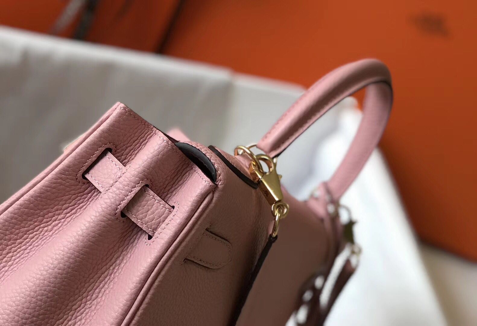 HM ケリー 28cm ピンク トーゴレザー ゴールド金具
