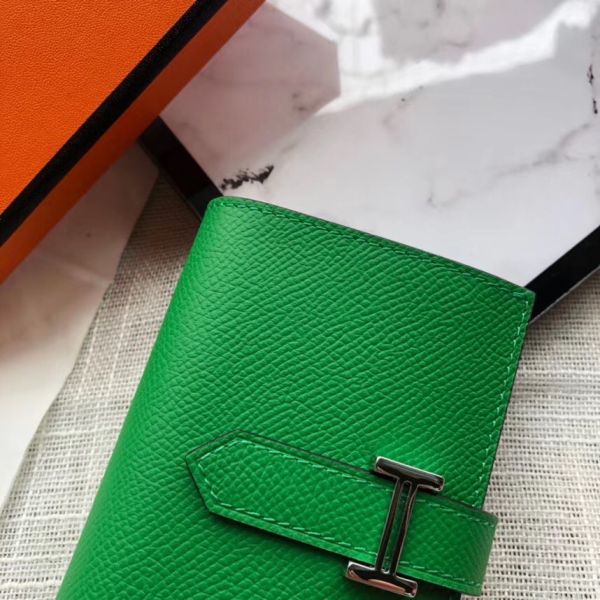 MINI PORTEFEUILLE HM BEARN 10 CM EN CUIR EPSOM BAMBOU