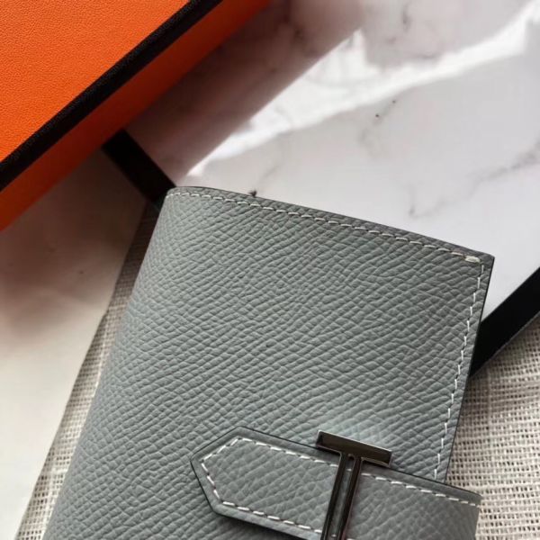 MINI PORTEFEUILLE HM BEARN 10 CM EN CUIR EPSOM LIN BLEU
