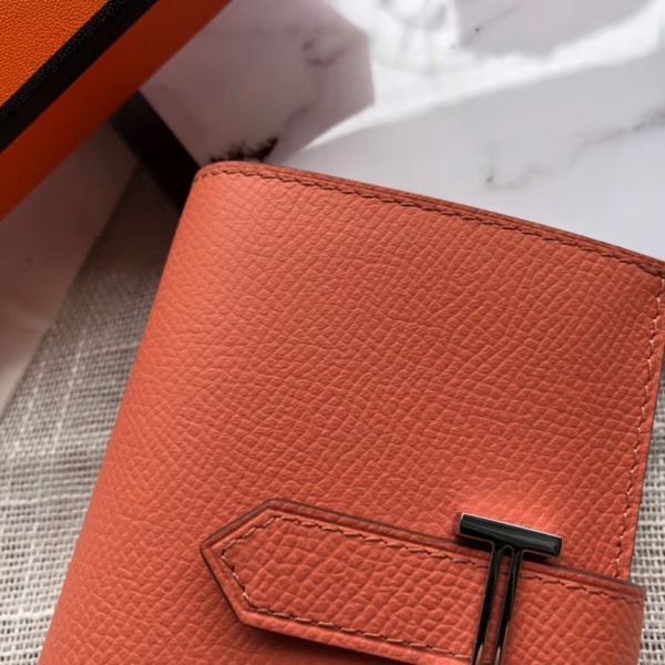 MINI PORTEFEUILLE HM BEARN 10 CM EN CUIR EPSOM CREVETTE