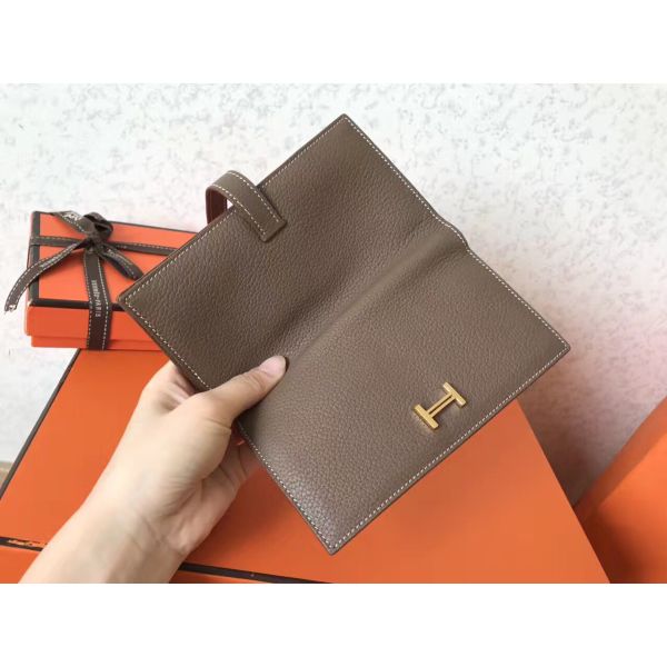 HM トープ クレメンス ベアン 17.5 マチ付きウォレット