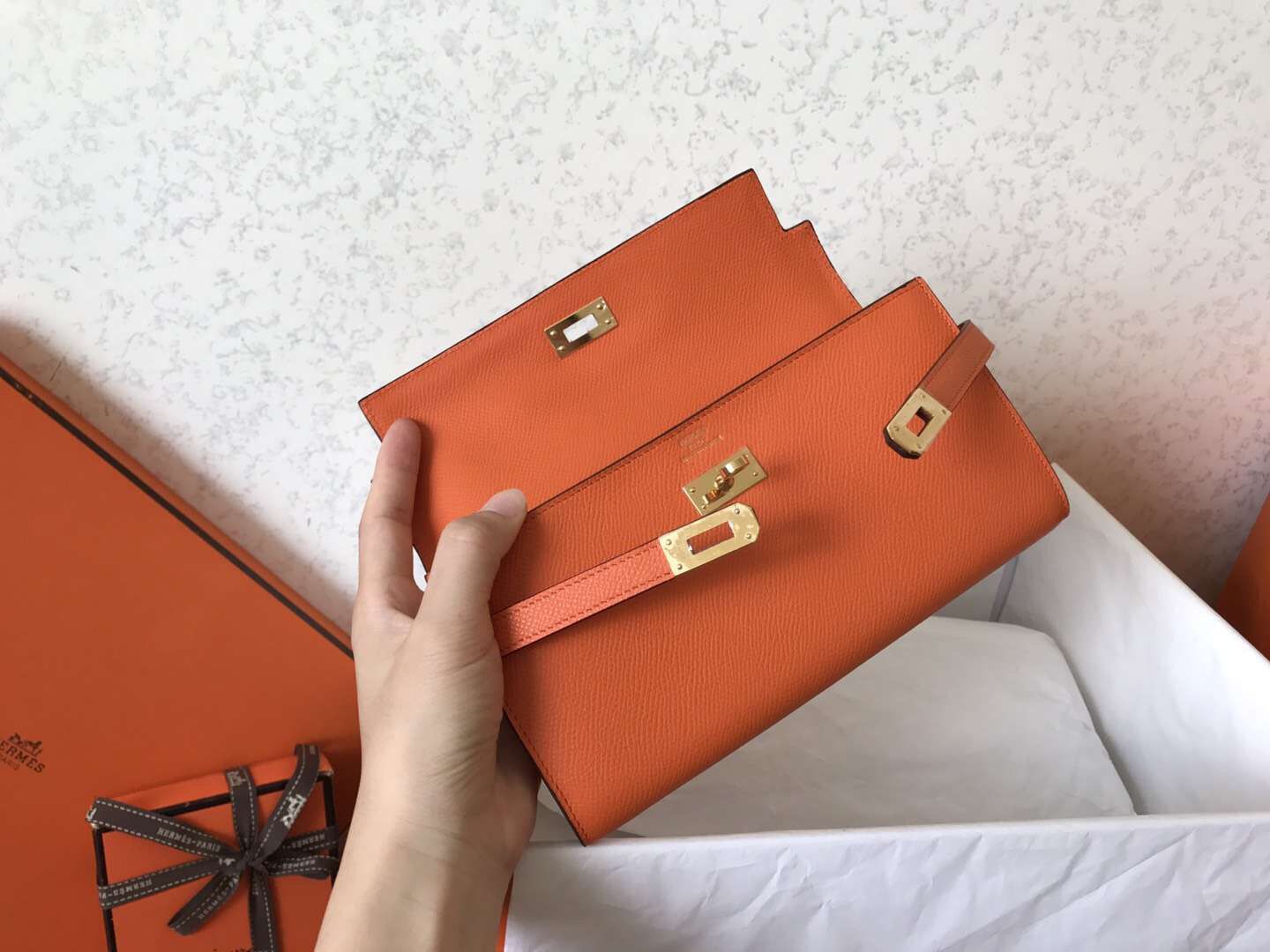 ケリー ロングウォレット 20cm オレンジ エプソムレザー