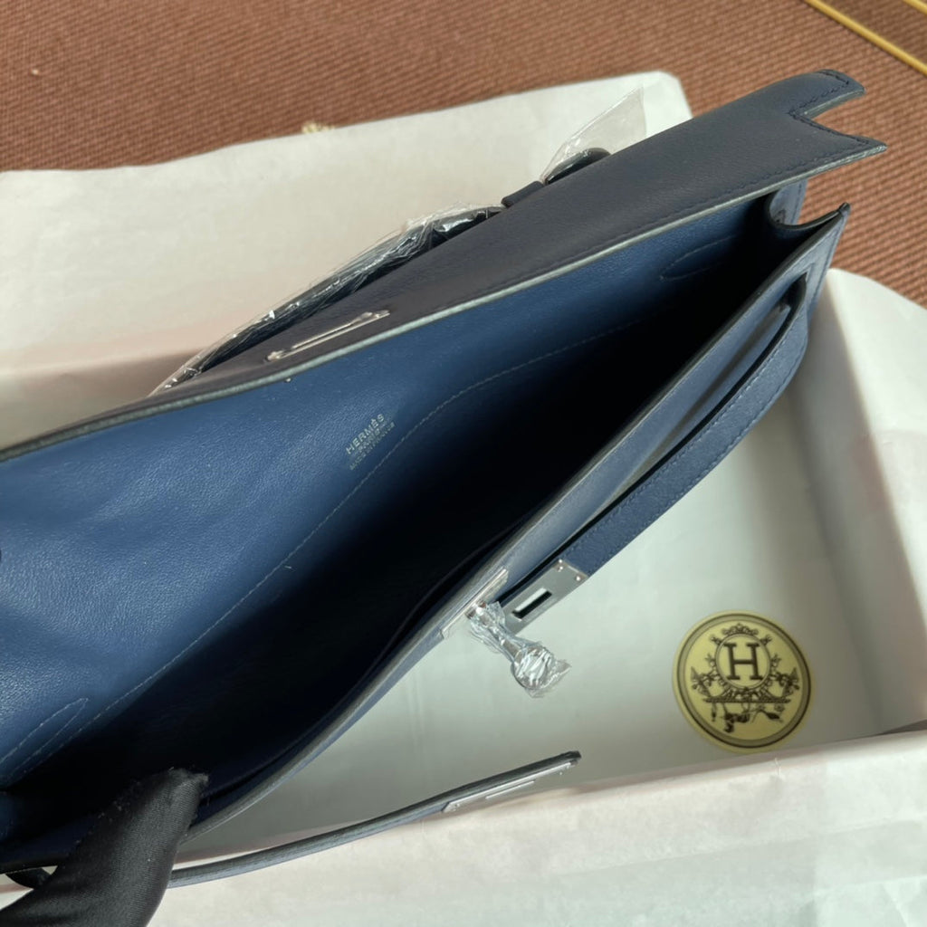 HM ケリーカット 31cm ネイビー スイフト レザーショーツ